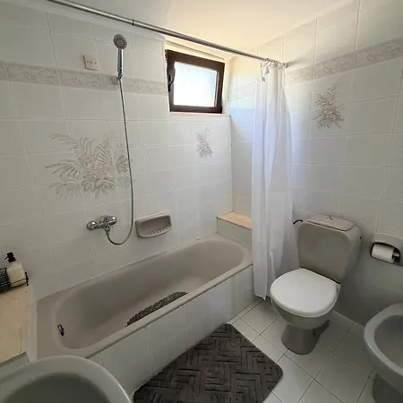 Apartment Areti's Sea And Castle Retreat
