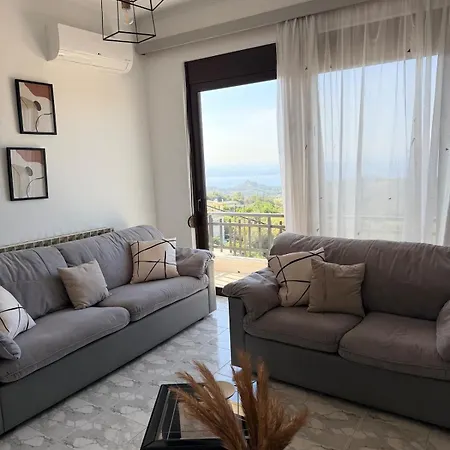 Areti's Sea And Castle Retreat Apartment Kritinia